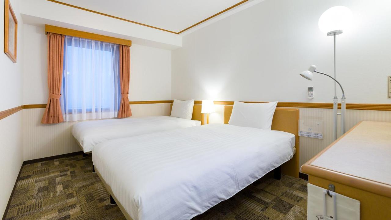 Toyoko Inn Kokura-Eki Minami-Guchi Kitakyushu Exterior foto