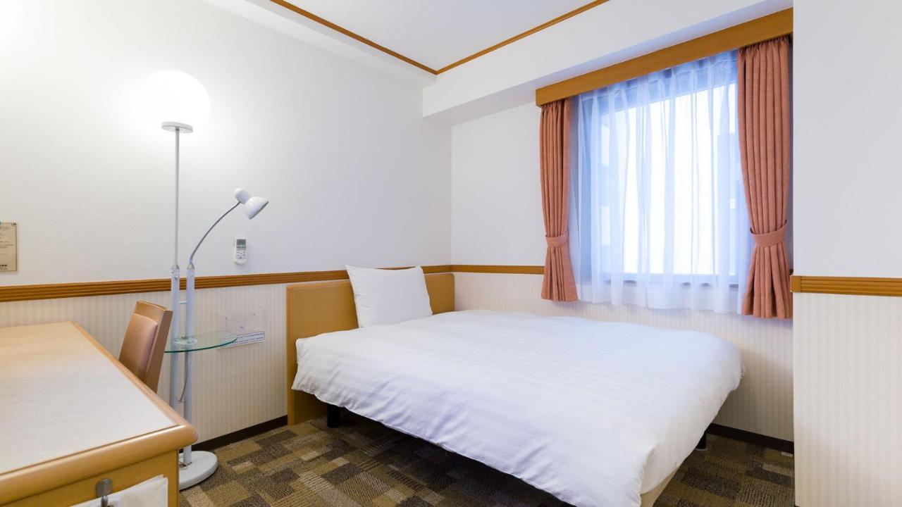 Toyoko Inn Kokura-Eki Minami-Guchi Kitakyushu Exterior foto